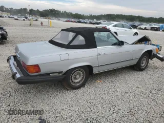1982 Mercedes-Benz 380 with VIN WDBBA45A0CB014230, listed as a Copart auction lot 71148724 with 133,903 mi miles and Non Repairable. Bid and sale history available at carsss.com. Image 3.