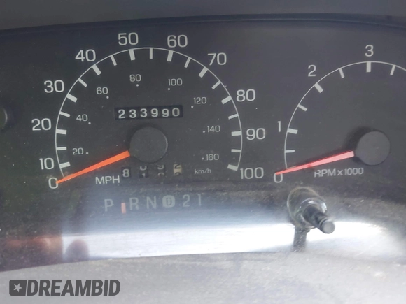 1999 Ford Super Duty F-250 XL with VIN 1FTNW21S5XED28172, listed as a IAAI auction lot 41887957 with 233,990 mi miles. Bid and sale history available at carsss.com. Image 7.