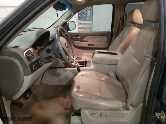 2008 Chevrolet Avalanche LT w/1LT with VIN 3GNFK12358G293457, listed as a Copart auction lot 83385684 with 214,035 mi miles and Salvage Title. Bid and sale history available at carsss.com. Image 7.