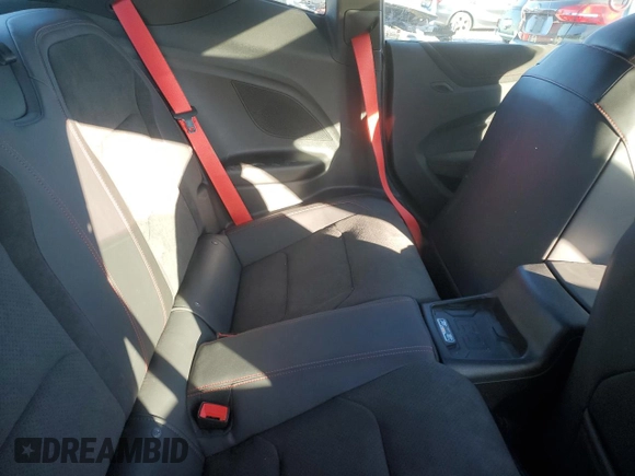 2023 Chevrolet Camaro ZL1 z VIN 1G1FK1R62P0135825, wystawiony jako Copart lot #84081194 z przebiegiem 57 719 mil mil oraz Szkody całkowita. Historia ofert i sprzedaży dostępna na DreamBid. Obrazek 10.