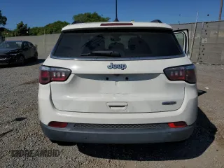 2020 Jeep Compass Latitude с VIN 3C4NJCBB1LT153075, выставлен на аукционе Copart как лот 59588845 с пробегом 77 560 миль миль и Списание • Salvage title. История ставок и продаж доступна на DreamBid. Изображение 6.