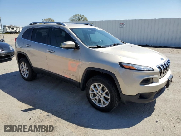 2015 Jeep Cherokee Latitude with VIN 1C4PJMCS2FW642399, listed as a Copart auction lot 54960075 with 125,168 mi miles and Non Repairable. Bid and sale history available at DreamBid. Image 4.