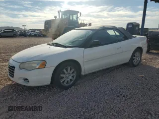 2005 Chrysler Sebring GTC with VIN 1C3EL75R35N535237, listed as a Copart auction lot 44300865 with 133,898 mi miles and Clean Title. Bid and sale history available at DreamBid. Image 1.