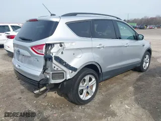 2016 Ford Escape SE with VIN 1FMCU9G95GUA64205, listed as a IAAI auction lot 41771366 with 36,530 mi miles. Bid and sale history available at carsss.com. Image 4.