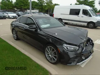 2022 Mercedes-Benz E 350 with VIN W1KZF8DB9NB097118, listed as a IAAI auction lot 42551140 with Not provided miles and . Bid and sale history available at DreamBid. Image 1.
