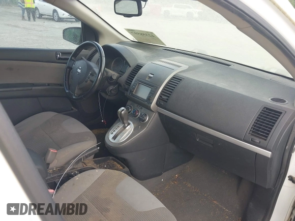 2012 Nissan Sentra SR z VIN 3N1AB6AP7CL697738, wystawiony jako IAAI lot #42358597 z przebiegiem Nie podano mil oraz . Historia ofert i sprzedaży dostępna na DreamBid. Obrazek 5.