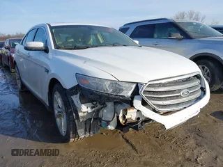 2013 Ford Taurus SEL z VIN 1FAHP2E86DG216429, wystawiony jako IAAI lot #41617521 z przebiegiem 203 990 mil mil oraz . Historia ofert i sprzedaży dostępna na DreamBid. Obrazek 1.