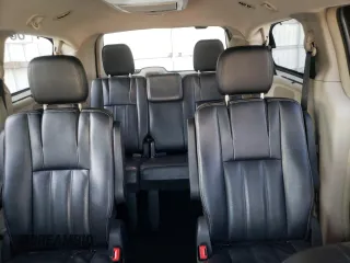 2014 Chrysler Town & Country Touring L with VIN 2C4RC1CG8ER469430, listed as a Copart auction lot 62019264 with 125,241 mi miles and Salvage Title. Bid and sale history available at carsss.com. Image 10.