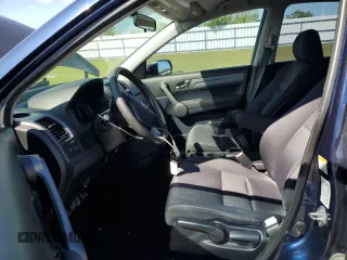 2008 Honda CR-V LX z VIN 3CZRE38338G705398, wystawiony jako Copart lot #56579135 z przebiegiem 150 978 mil mil oraz Szkoda całkowita • Salvage title. Historia ofert i sprzedaży dostępna na DreamBid. Obrazek 7.