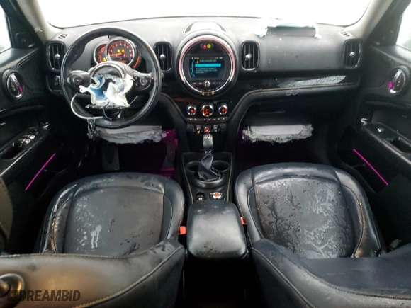 2019 MINI Countryman Cooper with VIN WMZYS7C59K3F46491, listed as a Copart auction lot 48635555 with 68,235 mi miles and Salvage Title. Bid and sale history available at carsss.com. Image 8.