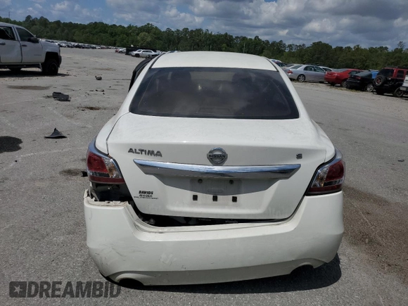 2015 Nissan Altima 2.5 z VIN 1N4AL3AP3FC299165, wystawiony jako Copart lot #53271205 z przebiegiem 191 337 mil mil oraz Szkoda całkowita • Salvage title. Historia ofert i sprzedaży dostępna na DreamBid. Obrazek 6.