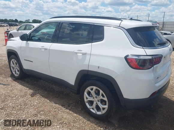 2024 Jeep Compass Latitude с VIN 3C4NJDBN9RT132757, выставлен на аукционе IAAI как лот 42691446 с пробегом 23 660 миль миль и . История ставок и продаж доступна на DreamBid. Изображение 3.