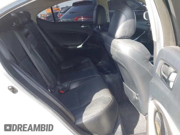 2009 Lexus IS with VIN JTHBK262595105106, listed as a IAAI auction lot 41612234 with 106,719 mi miles. Bid and sale history available at carsss.com. Image 8.