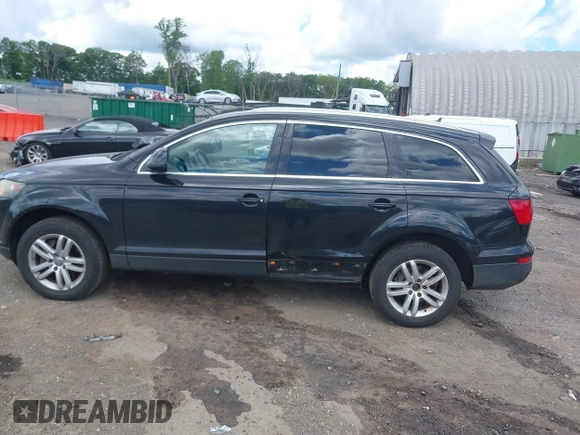 2009 Audi Q7 with VIN WA1AY74L19D016945, listed as a IAAI auction lot 39480989 with 149,769 mi miles and . Bid and sale history available at DreamBid. Image 14.