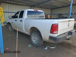 2019 Ram 1500 Tradesman z VIN 1C6RR7FG2KS667998, wystawiony jako Copart lot #52797085 z przebiegiem 69 821 mil mil oraz Szkoda całkowita • Salvage title. Historia ofert i sprzedaży dostępna na DreamBid. Obrazek 2.