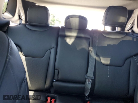 2022 Jeep Compass High Altitude with VIN 3C4NJDCB2NT122828, listed as a Copart auction lot 58183135 with 35,522 mi miles and Salvage title. Bid and sale history available at DreamBid. Image 10.