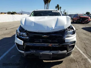 2022 Chevrolet Colorado 2WD Work Truck with VIN 1GCGSBEN6N1322412, listed as a Copart auction lot 80166634 with 33,693 mi miles and Salvage Title. Bid and sale history available at carsss.com. Image 5.