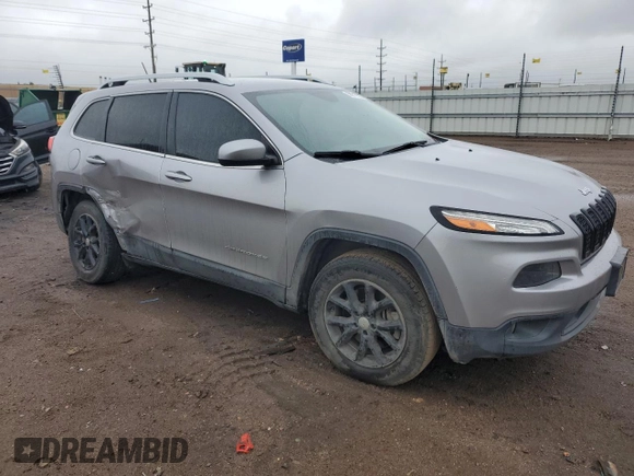 2018 Jeep Cherokee Latitude with VIN 1C4PJMCB8JD523356, listed as a Copart auction lot 58819505 with 107,182 mi miles and Salvage title. Bid and sale history available at DreamBid. Image 4.