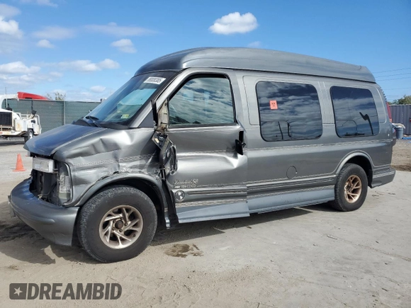 2000 Chevrolet Express Cargo Van w/YF7 with VIN 1GBFG15RXY1264551, listed as a Copart auction lot 88008385 with 206,407 mi miles and Salvage Title. Bid and sale history available at carsss.com. Image 1.