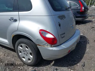 2009 Chrysler PT Cruiser with VIN 3A8FY48909T595549, listed as a IAAI auction lot 42148163 with 113,750 mi miles. Bid and sale history available at carsss.com. Image 6.