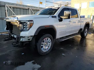 2020 GMC Sierra 2500HD SLT z VIN 1GT49NE79LF160034, wystawiony jako Copart lot #78948804 z przebiegiem 80 354 mil mil oraz Szkoda całkowita • Salvage title. Historia ofert i sprzedaży dostępna na DreamBid. Obrazek 1.
