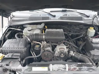 2002 Jeep Liberty Sport with VIN 1J8GL48K62W298212, listed as a IAAI auction lot 41918130 with 226,299 mi miles. Bid and sale history available at carsss.com. Image 10.