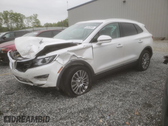 2018 Lincoln MKC Reserve with VIN 5LMCJ3C97JUL04340, listed as a Copart auction lot 52628585 with 83,486 mi miles and Salvage title. Bid and sale history available at DreamBid. Image 1.