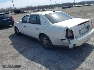 2005 Cadillac DeVille DHS with VIN 1G6KE57Y05U255088, listed as a IAAI auction lot 41714372 with 1 mi miles. Bid and sale history available at carsss.com. Image 3.