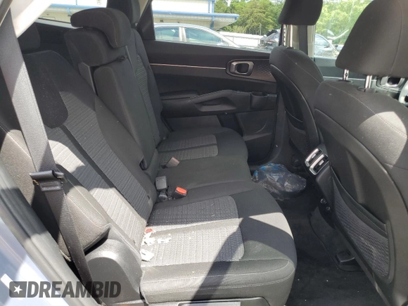 2023 Kia Sorento LX with VIN 5XYRG4LC7PG198127, listed as a Copart auction lot 58632495 with 39,551 mi miles and Salvage title. Bid and sale history available at DreamBid. Image 11.