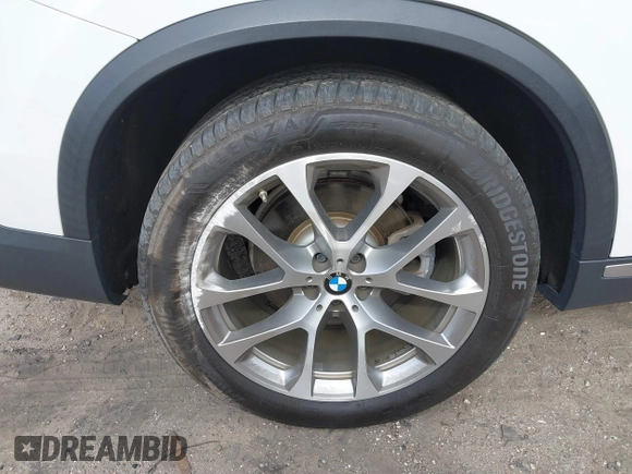 2020 BMW X5 xDrive40i with VIN 5UXCR6C01L9C65917, listed as a IAAI auction lot 41737691 with 66,657 mi miles and . Bid and sale history available at DreamBid. Image 12.