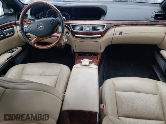 2012 Mercedes-Benz S 550 with VIN WDDNG9EB0CA415646, listed as a Copart auction lot 80232034 with 130,113 mi miles and Salvage Title. Bid and sale history available at DreamBid. Image 8.