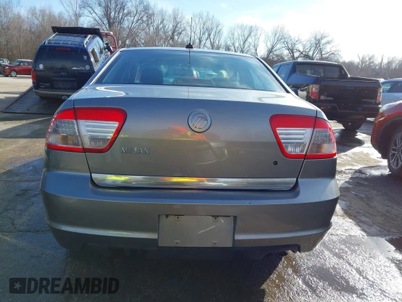 2009 Mercury Milan with VIN 3MEHM07Z49R630806, listed as a IAAI auction lot 41423374 with 111,437 mi miles. Bid and sale history available at carsss.com. Image 16.