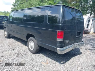 2013 Ford Econoline Passenger XL z VIN 1FBSS3BL5DDA63092, wystawiony jako IAAI lot #42738426 z przebiegiem 524 984 mil mil oraz . Historia ofert i sprzedaży dostępna na DreamBid. Obrazek 3.