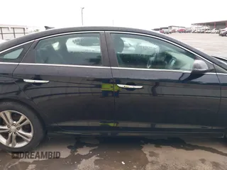 2018 Hyundai Sonata SEL z VIN 5NPE34AF2JH636933, wystawiony jako IAAI lot #41958488 z przebiegiem 43 711 mil mil oraz . Historia ofert i sprzedaży dostępna na DreamBid. Obrazek 13.