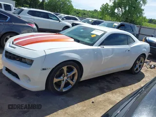 2010 Chevrolet Camaro 2SS z VIN 2G1FK1EJ6A9170374, wystawiony jako IAAI lot #42241453 z przebiegiem 182 673 mil mil oraz . Historia ofert i sprzedaży dostępna na DreamBid. Obrazek 15.