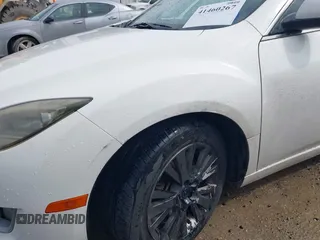 2009 Mazda 6 i Touring with VIN 1YVHP82A695M33478, listed as a IAAI auction lot 41460267 with 154,723 mi miles and . Bid and sale history available at carsss.com. Image 6.