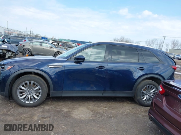2024 Mazda CX-90 Preferred z VIN JM3KKBHA5R1158229, wystawiony jako IAAI lot #42008464 z przebiegiem 20 817 mil mil oraz . Historia ofert i sprzedaży dostępna na DreamBid. Obrazek 14.