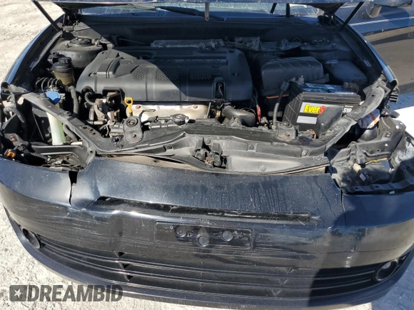 2008 Hyundai Tiburon GS z VIN KMHHM66D08U291605, wystawiony jako Copart lot #46589265 z przebiegiem 177 104 mil mil oraz Szkoda całkowita • Salvage title. Historia ofert i sprzedaży dostępna na DreamBid. Obrazek 13.
