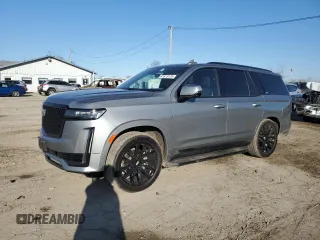 2023 Cadillac Escalade 4WD Sport z VIN 1GYS4FKL8PR461521, wystawiony jako Copart lot #47613175 z przebiegiem 31 627 mil mil oraz Szkoda całkowita • Salvage title. Historia ofert i sprzedaży dostępna na DreamBid. Obrazek 1.