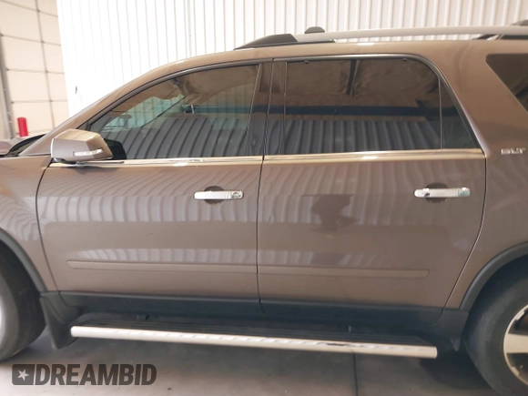 2011 GMC Acadia SLT2 with VIN 1GKKVSED1BJ236157, listed as a IAAI auction lot 41551498 with 160,159 mi miles. Bid and sale history available at carsss.com. Image 14.