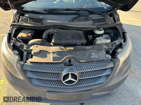 2019 Mercedes-Benz Metris Passenger with VIN WD4PG2EE9K3585436, listed as a Copart auction lot 48856045 with 147,723 mi miles and Clean title. Bid and sale history available at DreamBid. Image 7.