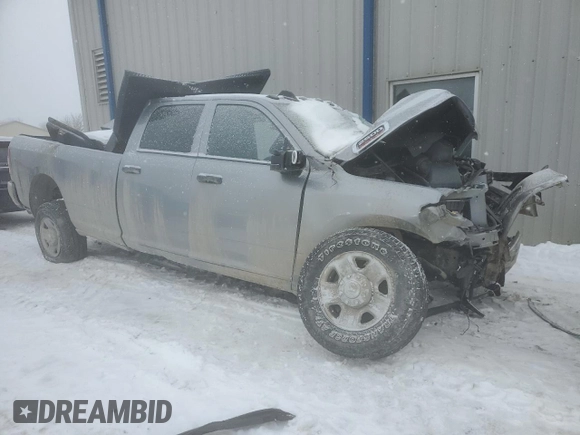 2024 Ram 2500 Tradesman with VIN 3C6UR5HJ8RG246201, listed as a Copart auction lot 88674215 with Not provided miles and Non repairable. Bid and sale history available at DreamBid. Image 4.