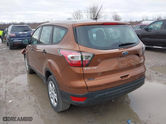2017 Ford Escape S with VIN 1FMCU0F78HUB51156, listed as a IAAI auction lot 41845673 with 178,982 mi miles. Bid and sale history available at carsss.com. Image 3.