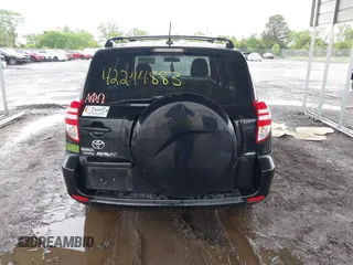 2010 Toyota RAV4 с VIN 2T3BF4DVXAW061907, выставлен на аукционе IAAI как лот 42244883 с пробегом 186 627 миль миль и . История ставок и продаж доступна на DreamBid. Изображение 16.