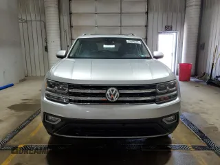 2018 Volkswagen Atlas SEL z VIN 1V2MR2CA8JC575016, wystawiony jako Copart lot #54044235 z przebiegiem 90 455 mil mil oraz Szkoda całkowita • Salvage title. Historia ofert i sprzedaży dostępna na DreamBid. Obrazek 5.