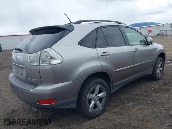 2005 Lexus RX 330 with VIN JTJHA31U450098358, listed as a IAAI auction lot 41986367 with 197,108 mi miles. Bid and sale history available at carsss.com. Image 4.