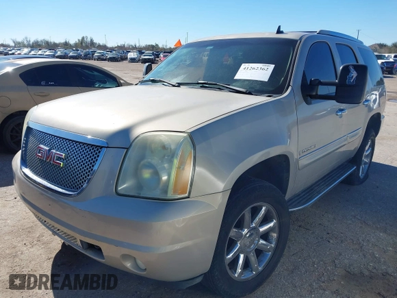 2007 GMC Yukon Denali z VIN 1GKFK63857J261948, wystawiony jako IAAI lot #41262362 z przebiegiem Nie podano mil oraz . Historia ofert i sprzedaży dostępna na DreamBid. Obrazek 2.