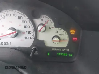 2005 Mercury Mountaineer Convenience z VIN 4M2ZU66K55UJ04095, wystawiony jako IAAI lot #42228344 z przebiegiem 177 708 mil mil oraz . Historia ofert i sprzedaży dostępna na DreamBid. Obrazek 7.