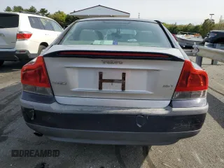 2004 Volvo S60 with VIN YV1RS59V342321760, listed as a Copart auction lot 54357014 with 135,376 mi miles and Salvage Title. Bid and sale history available at carsss.com. Image 6.