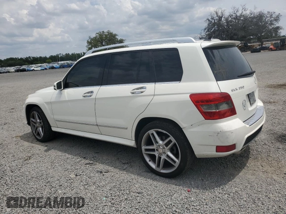 2012 Mercedes-Benz GLK 350 z VIN WDCGG8HB8CF826265, wystawiony jako Copart lot #55905015 z przebiegiem 160 609 mil mil oraz Czysty tytuł • Clean title. Historia ofert i sprzedaży dostępna na DreamBid. Obrazek 2.